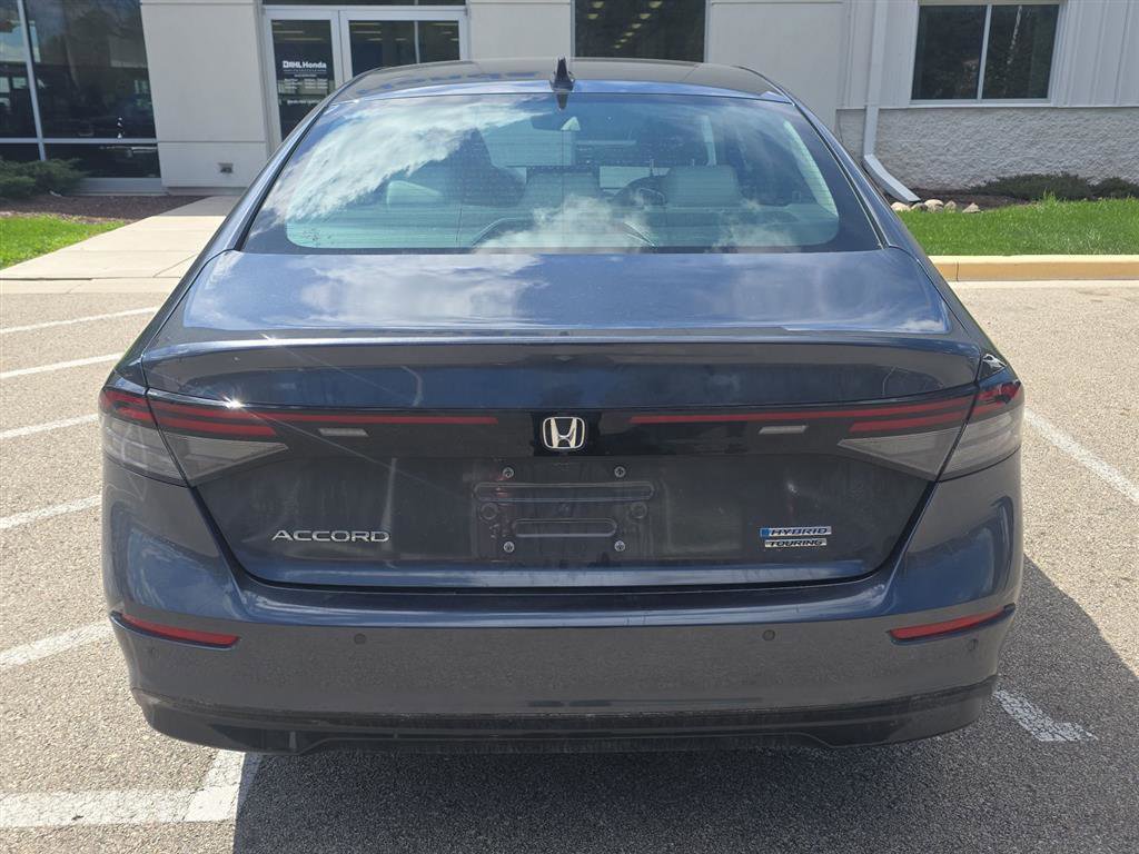 Used 2025 Honda Accord Touring image 13