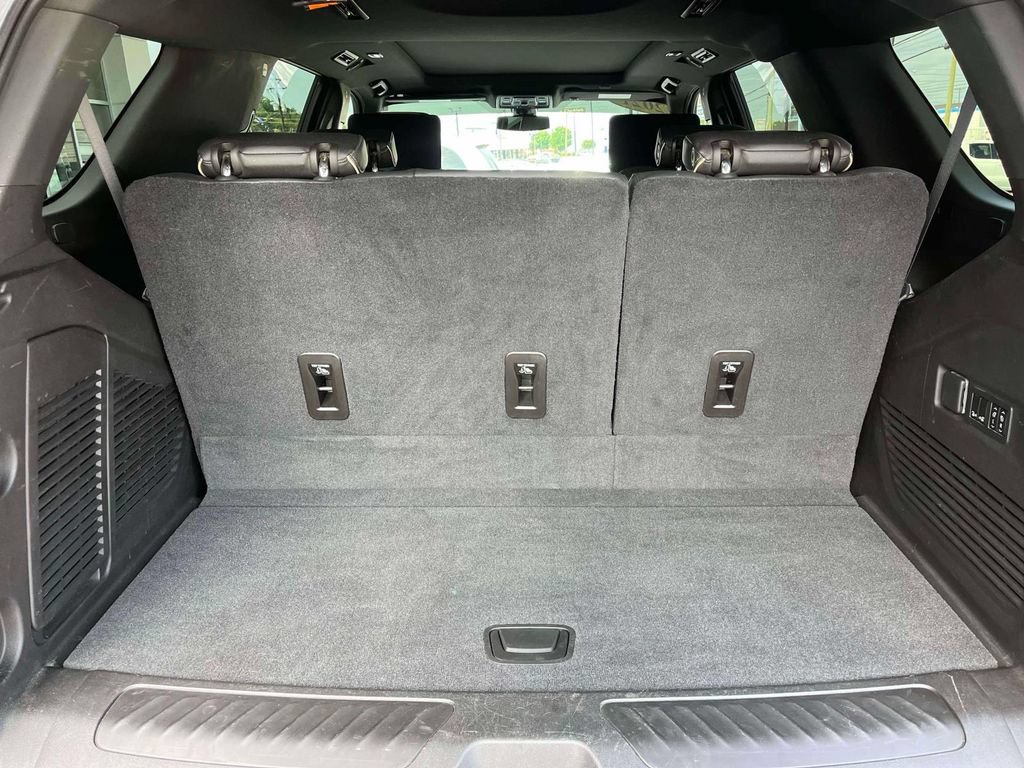 Used 2021 GMC Yukon SLT w/ SLT Luxury Plus Package AWD/4WD image 19