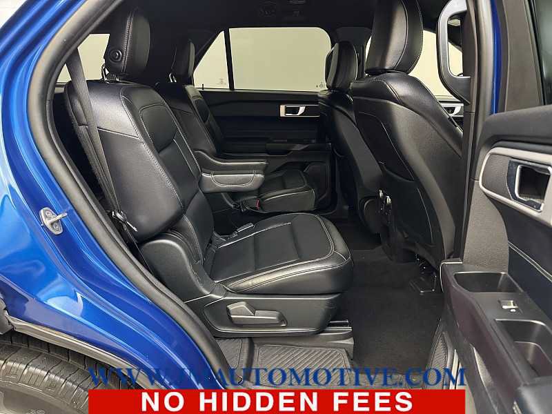 Used 2020 Ford Explorer XLT w/ Equipment Group 202A AWD/4WD image 20