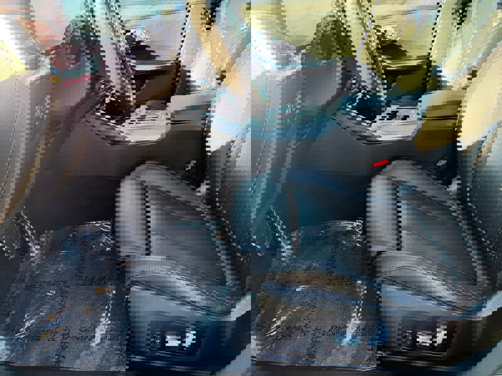 Used 2023 BMW 330i xDrive Sedan w/ M Sport Package image 7