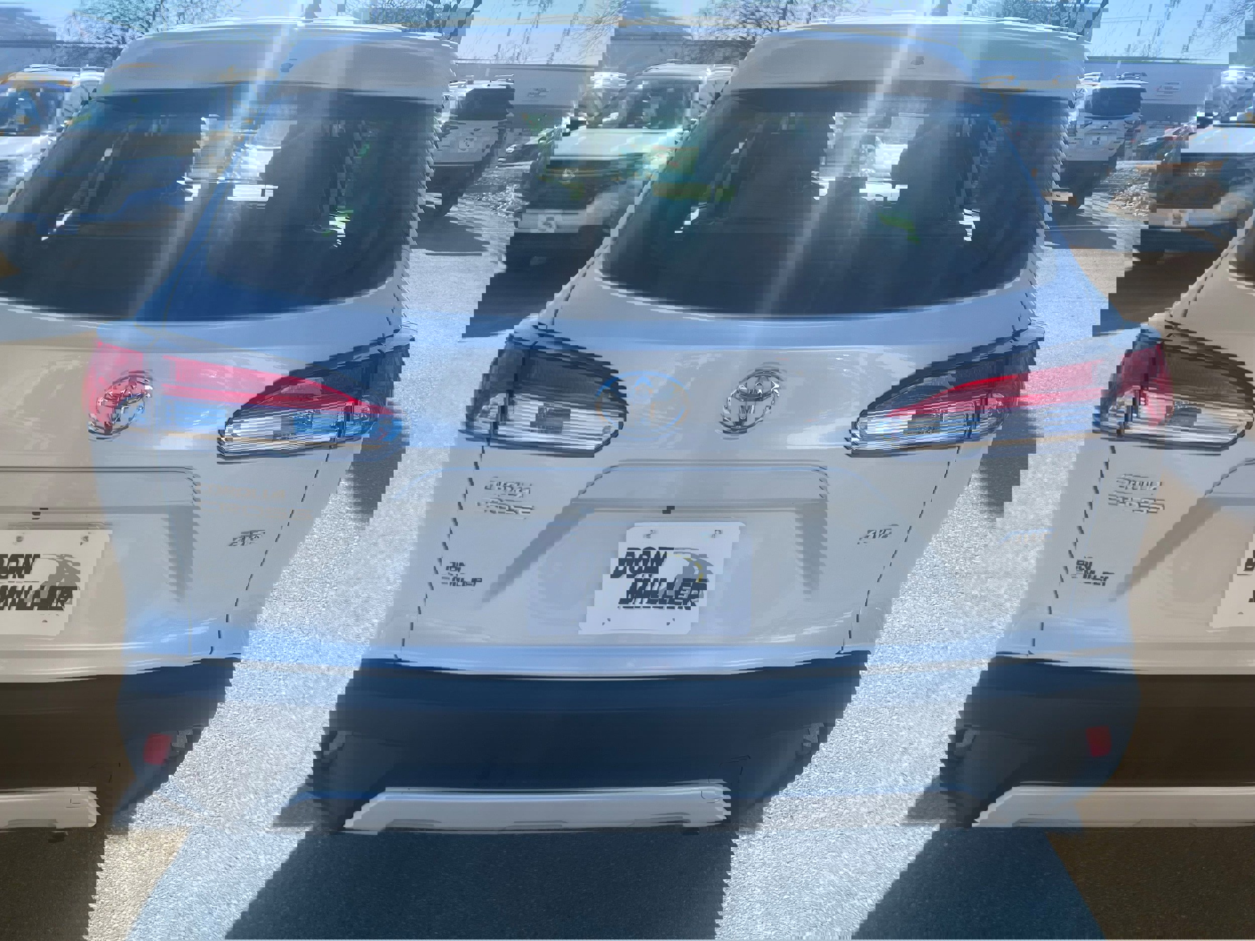 Used 2023 Toyota Corolla Cross L image 6