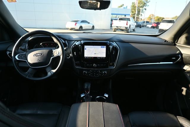 Used 2023 Chevrolet Traverse RS image 12