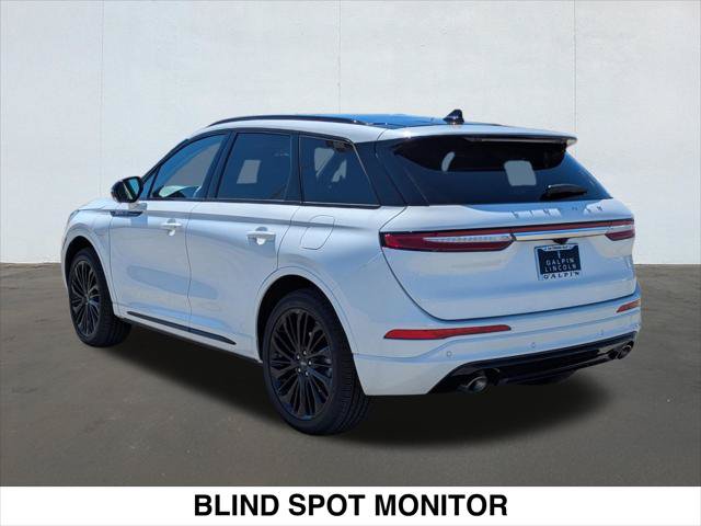 Used 2025 Lincoln Corsair Grand Touring w/ Equipment Group 302A AWD/4WD image 3