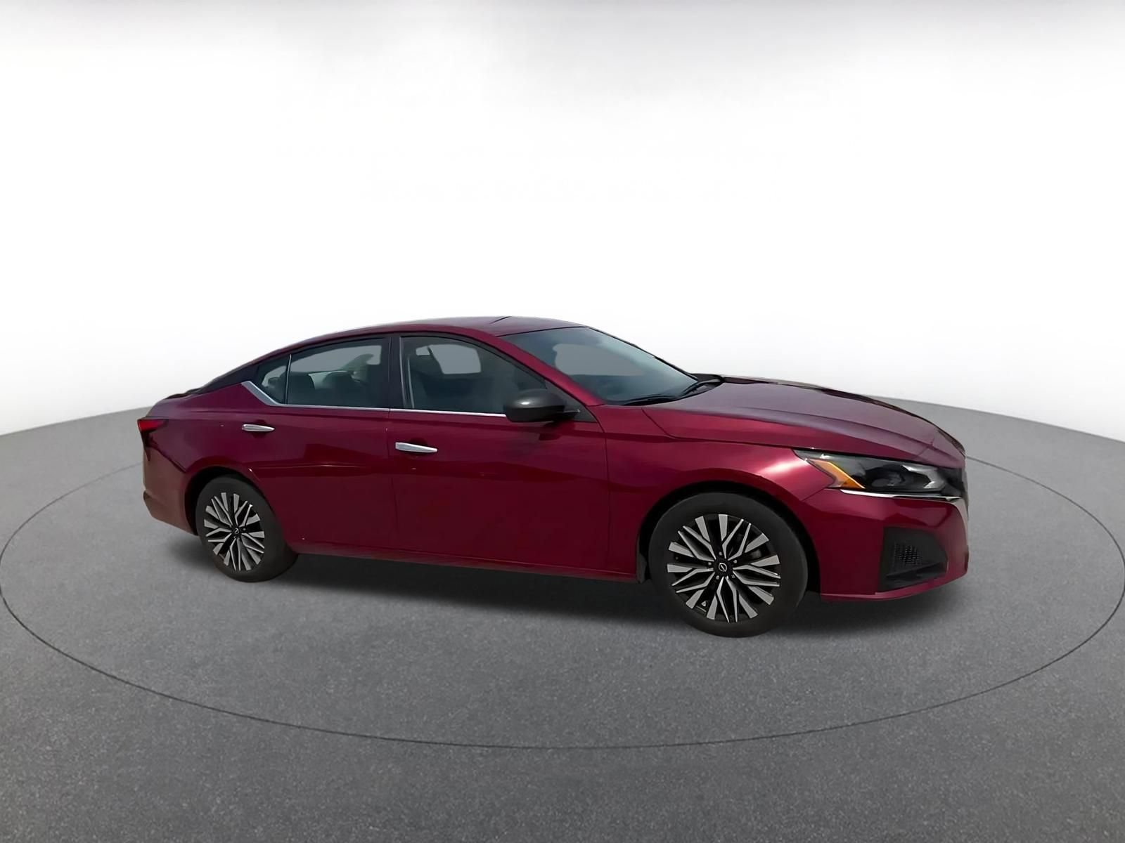 Used 2025 Nissan Altima 2.5 SV FWD video 2
