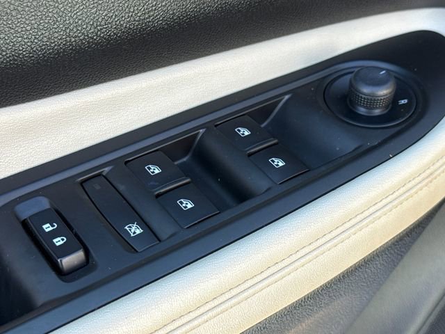 Used 2017 Buick Encore Preferred FWD image 19