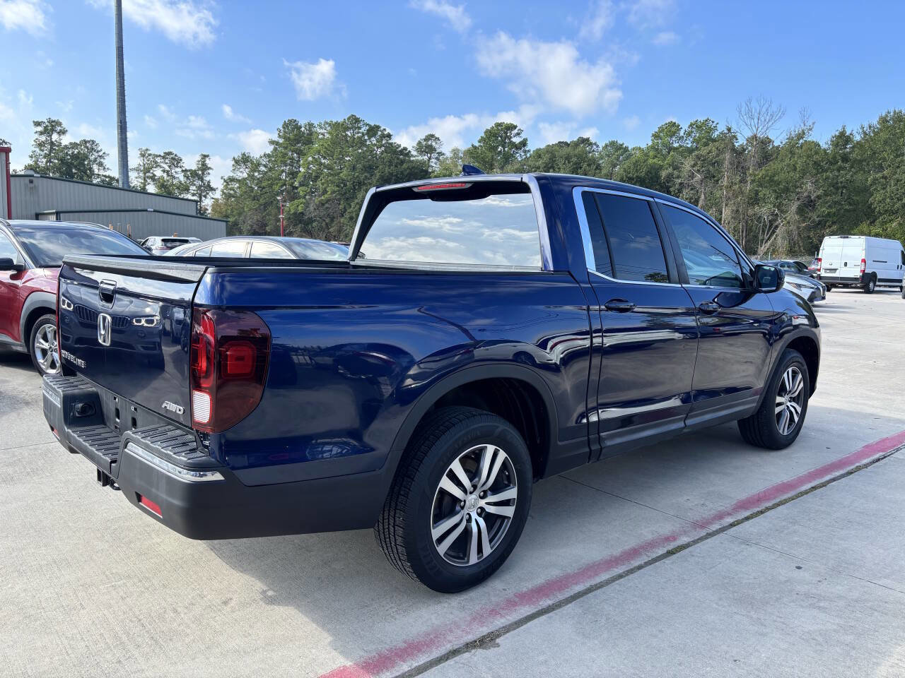 Used 2017 Honda Ridgeline RTS image 6