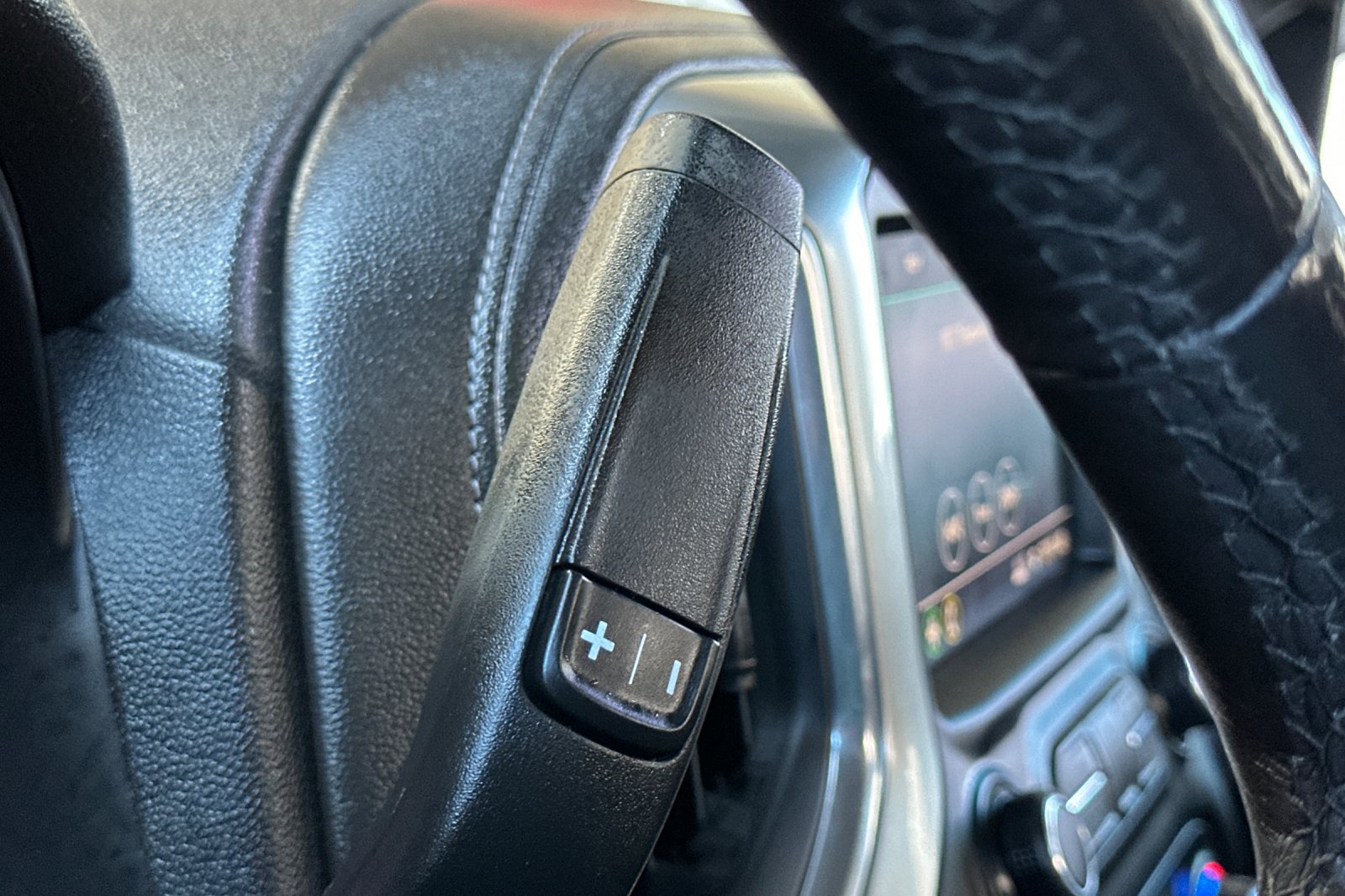 Used 2019 Chevrolet Silverado 1500 RST w/ All-Star Edition AWD/4WD image 32