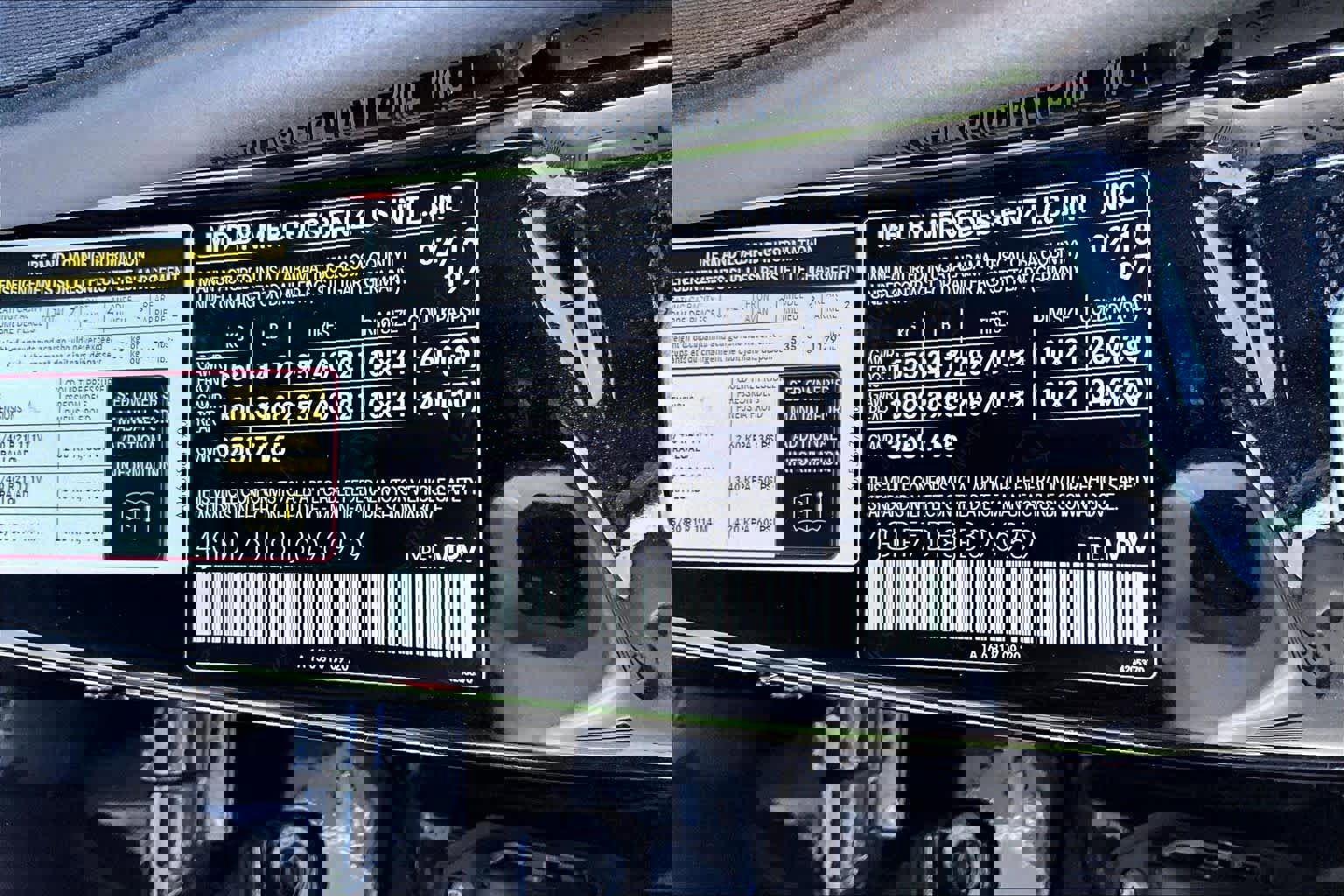 Used 2018 Mercedes-Benz GLS 550 4MATIC image 33