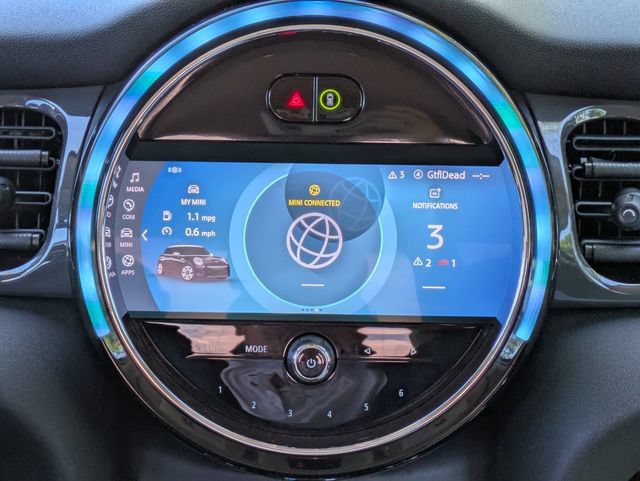 Used 2022 MINI Cooper 4-Door Hardtop w/ Storage Package FWD image 14