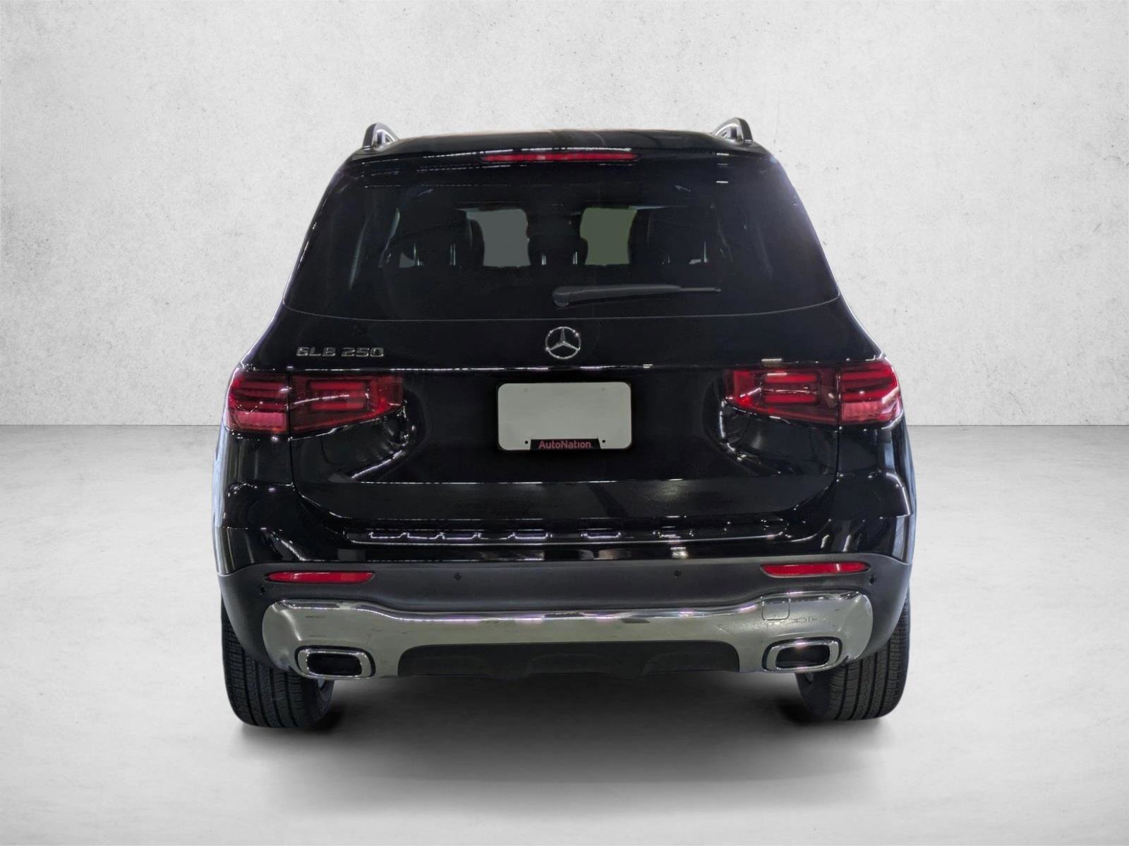 Certified 2025 Mercedes-Benz GLB 250 image 6