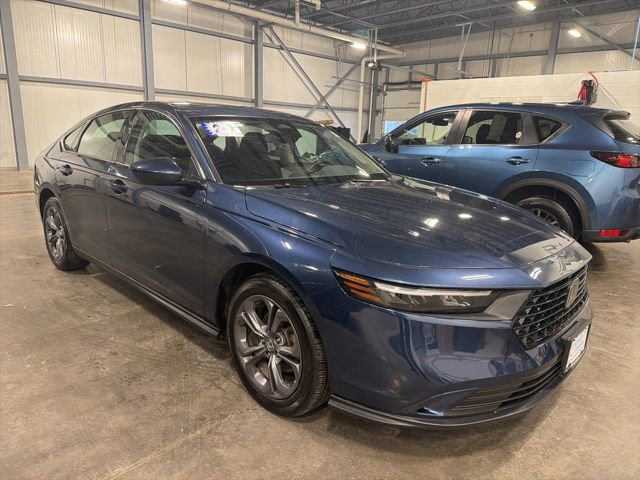 Used 2023 Honda Accord EX image 6