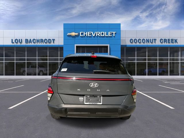 Used 2024 Hyundai Kona SE FWD image 7