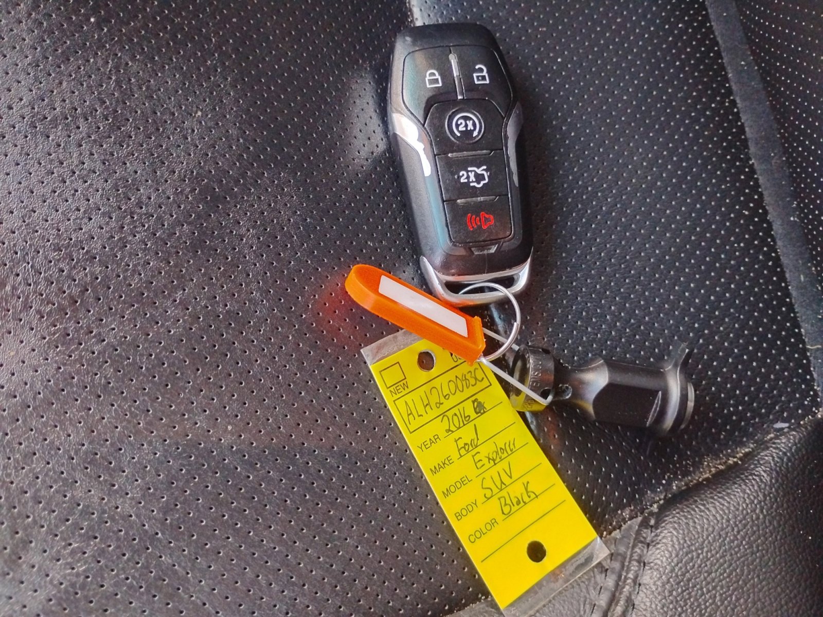 Used 2016 Ford Explorer Limited w/ Equipment Group 301A image 29