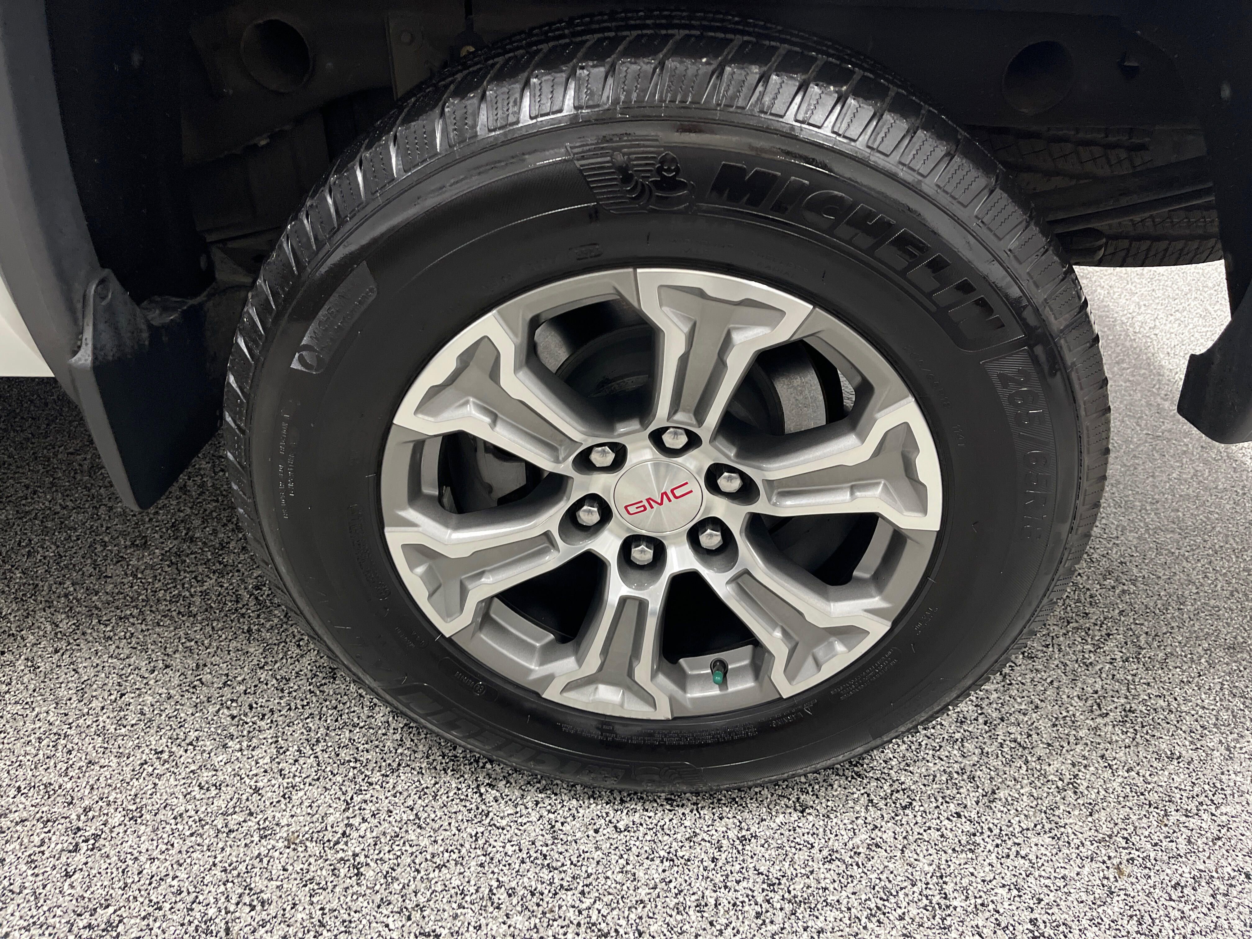 Used 2017 GMC Sierra 1500 Denali AWD/4WD image 10