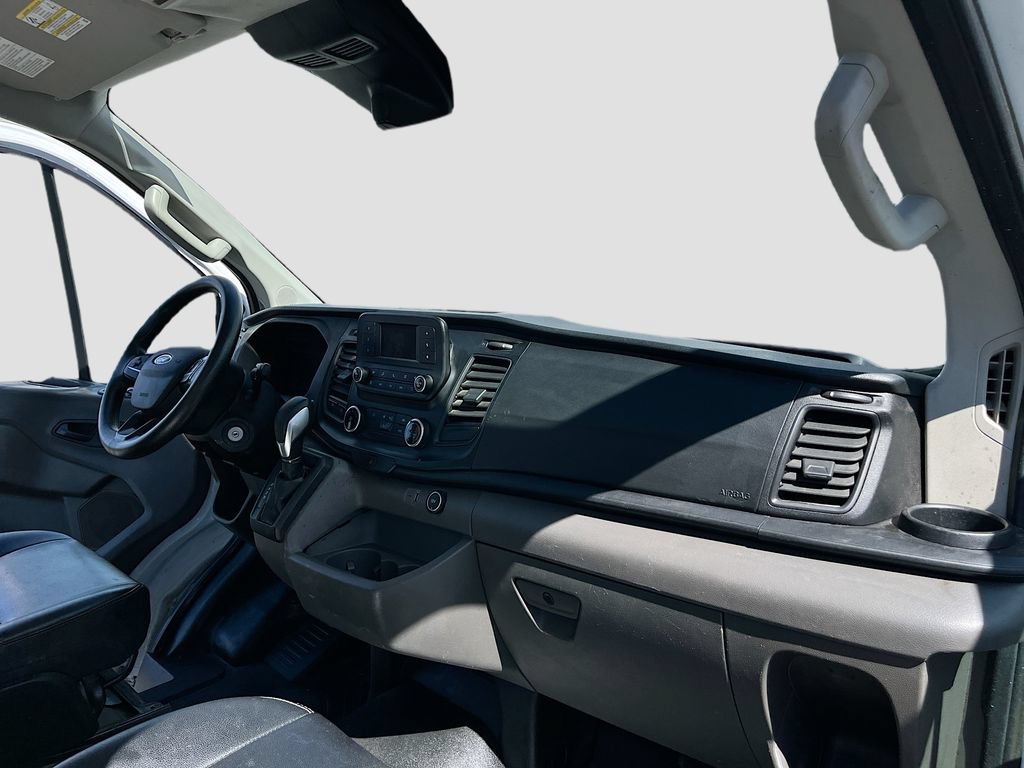 Used 2020 Ford Transit 150 Low Roof RWD image 31