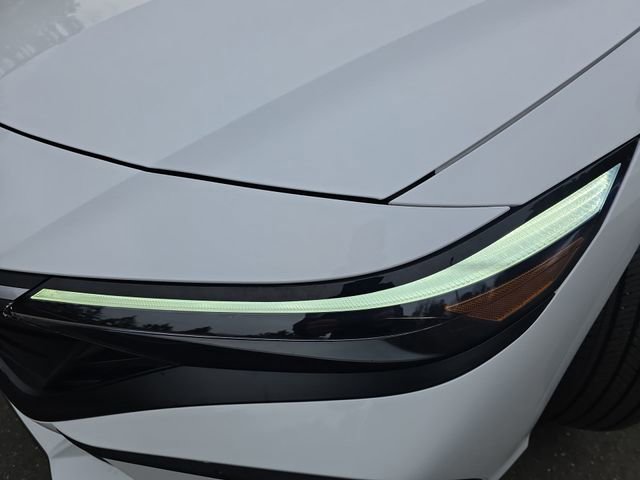 Certified 2024 Hyundai Elantra SEL image 42