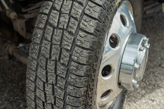 Used 2017 RAM 3500 Laramie Longhorn image 15
