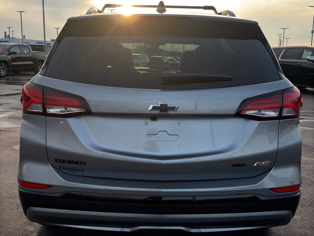 Used 2024 Chevrolet Equinox RS w/ LPO, Floor Liner Package image 7