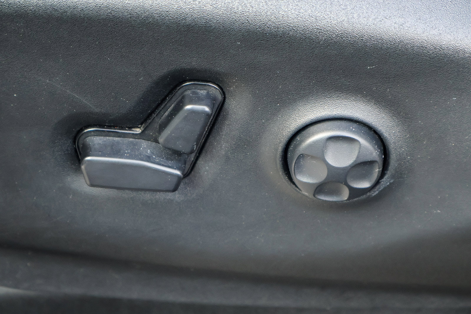 Used 2018 Chrysler Pacifica Touring Plus image 10