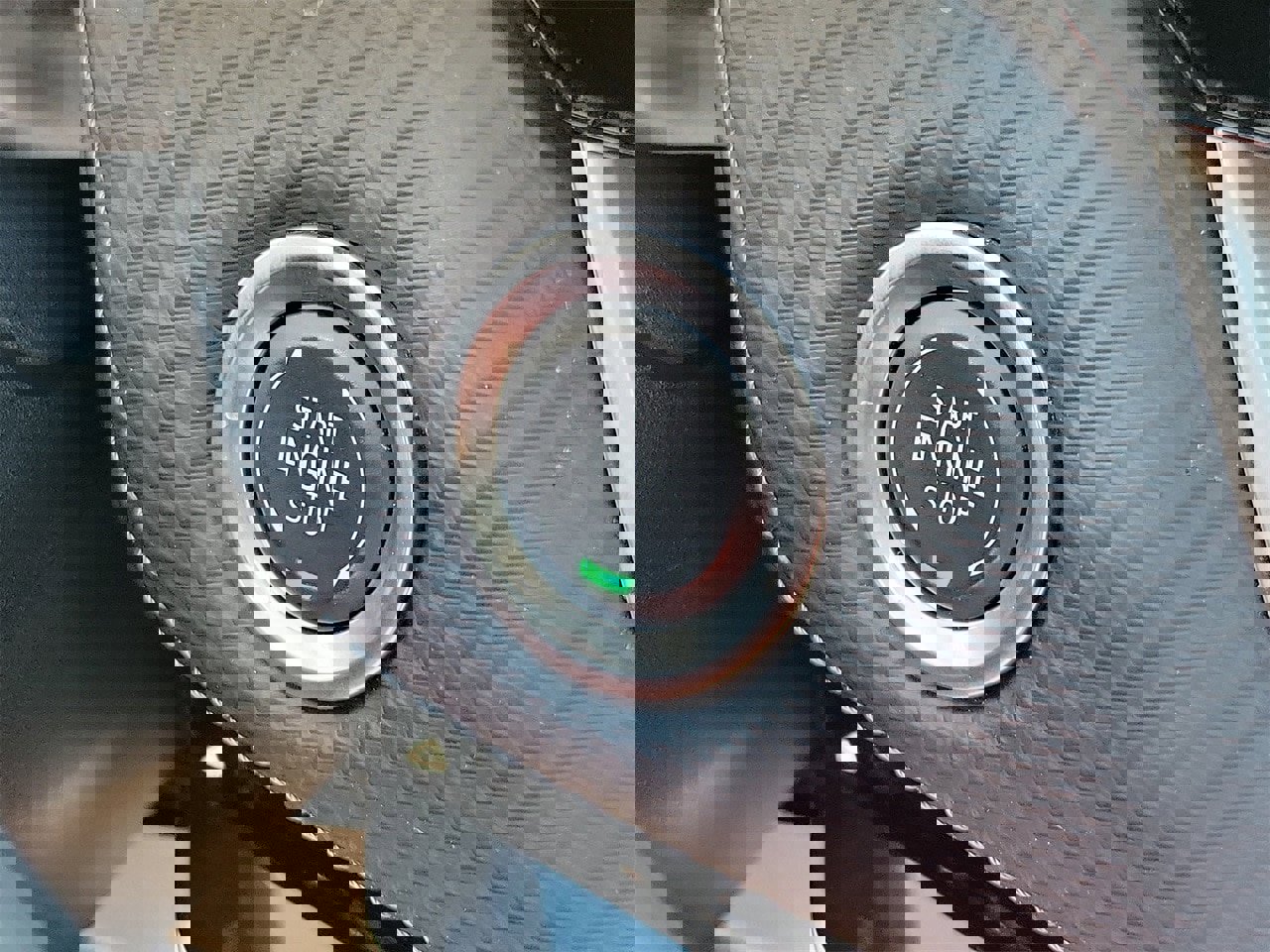 Used 2025 Chevrolet Equinox LT image 27