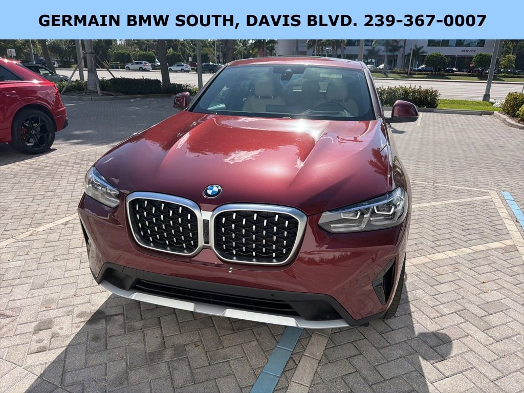 Certified 2023 BMW X4 xDrive30i w/ Premium Package image 5