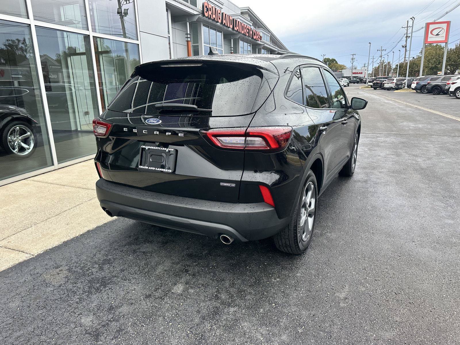 Used 2025 Ford Escape ST-Line Select AWD/4WD image 5