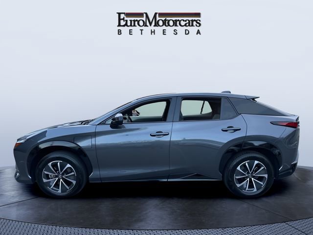 Used 2024 Lexus RZ 450e Premium w/ Accessory Package (Z1) image 2