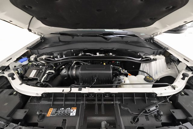 Used 2022 Ford Explorer Limited w/ Equipment Group 301A image 6