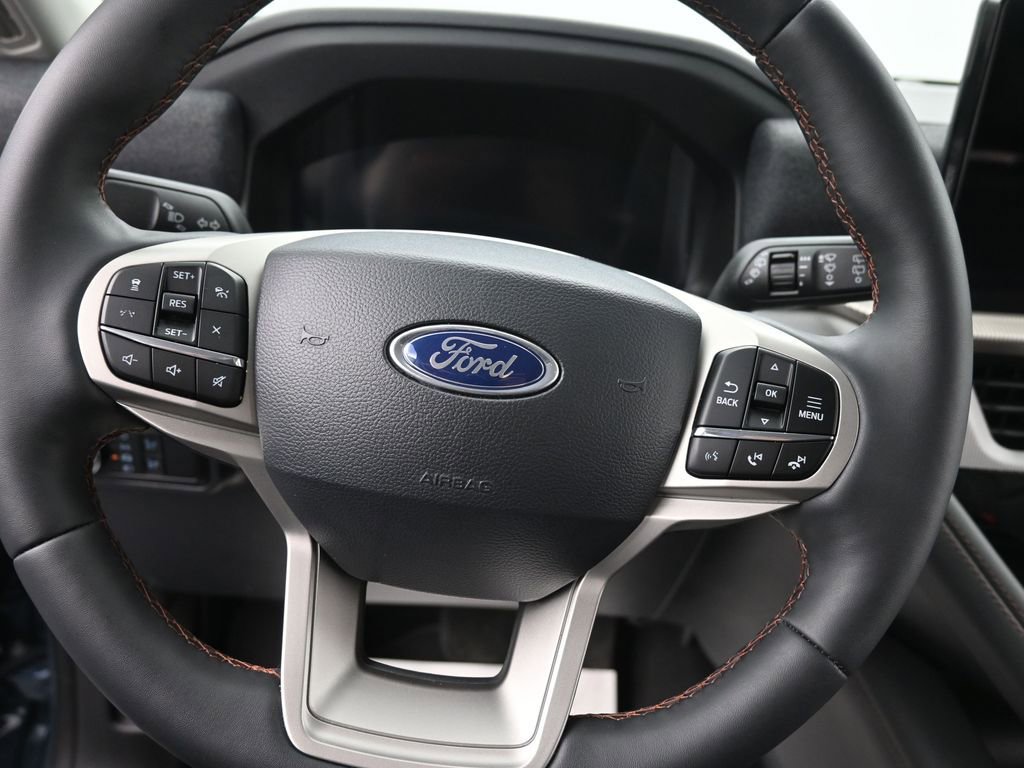 New 2026 Ford Explorer Active w/ Active Comfort Package image 15