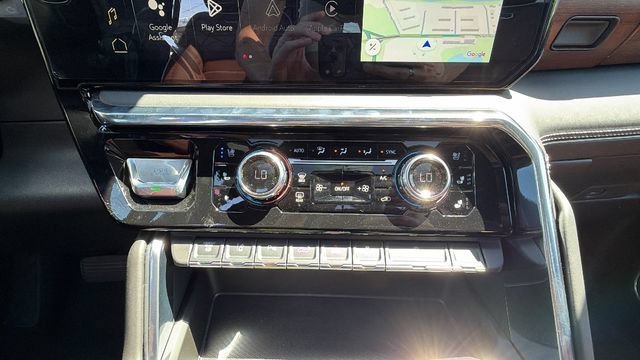 New 2026 GMC Sierra 2500 Denali Ultimate AWD/4WD image 24