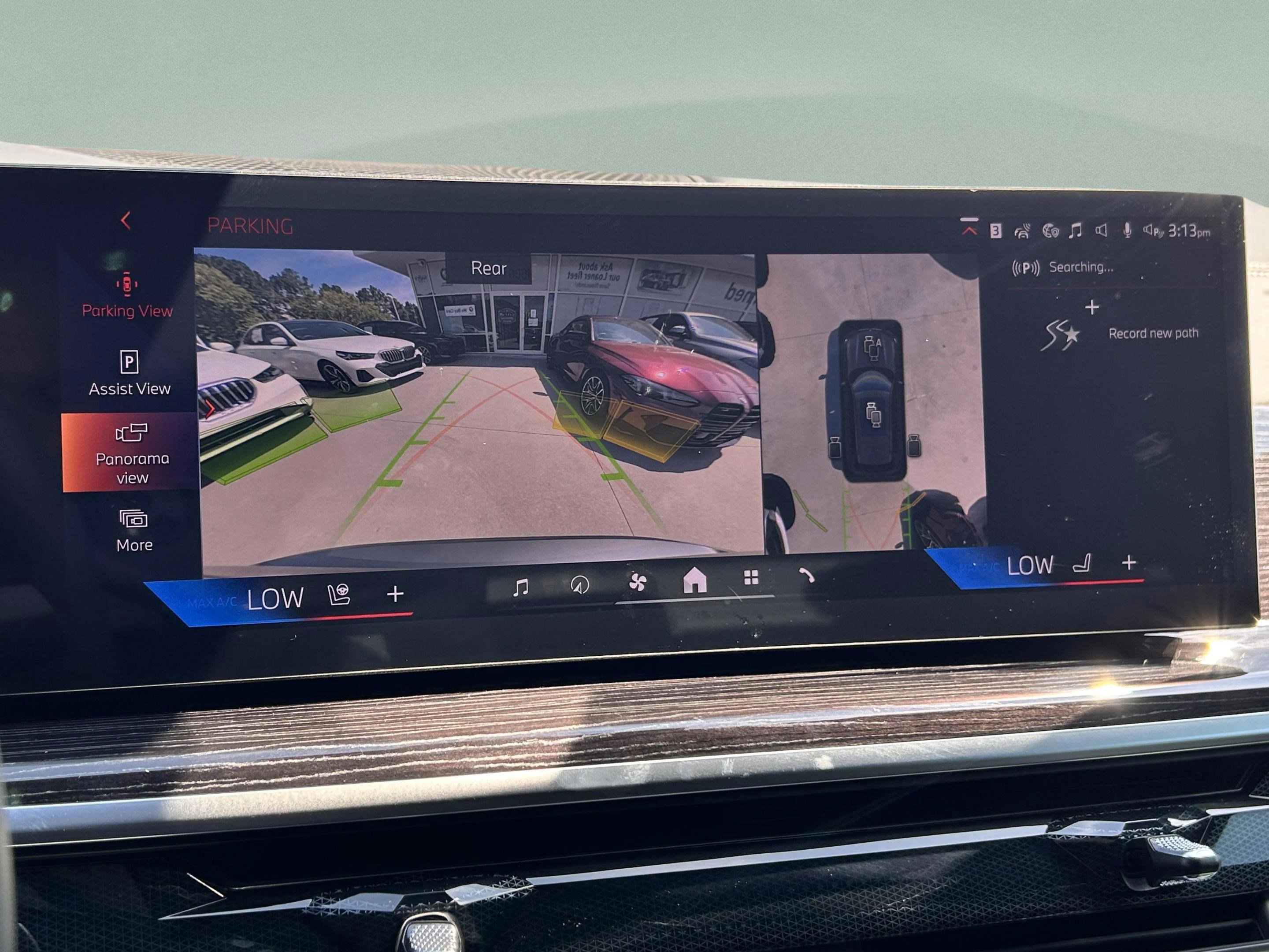 Used 2026 BMW X5 xDrive50e w/ M Sport Package image 15