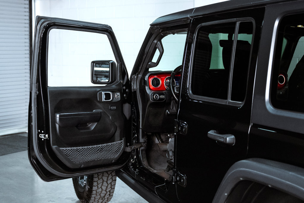 Used 2021 Jeep Wrangler Unlimited Rubicon AWD/4WD image 25