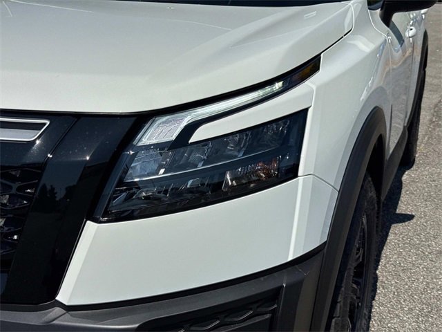 New 2025 Nissan Pathfinder Rock Creek image 10