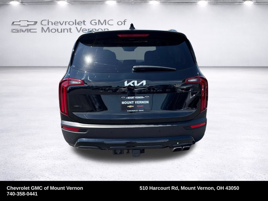 Used 2022 Kia Telluride EX w/ EX Premium Package AWD/4WD image 4