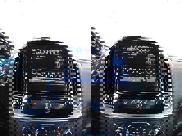 Used 2018 Chevrolet Traverse Premier w/ Driver Confidence II Package image 17