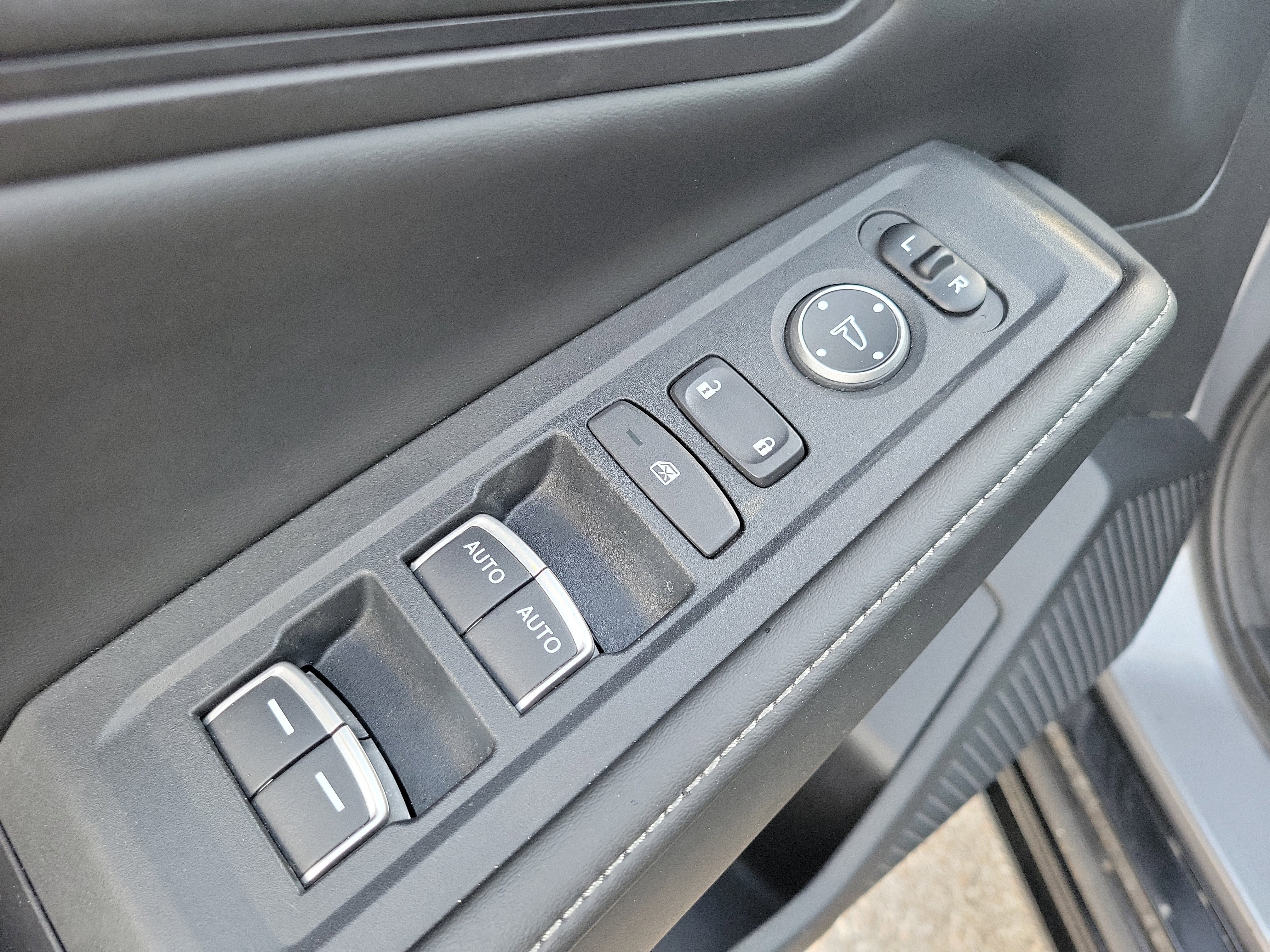 Used 2023 Honda Accord Sport image 23