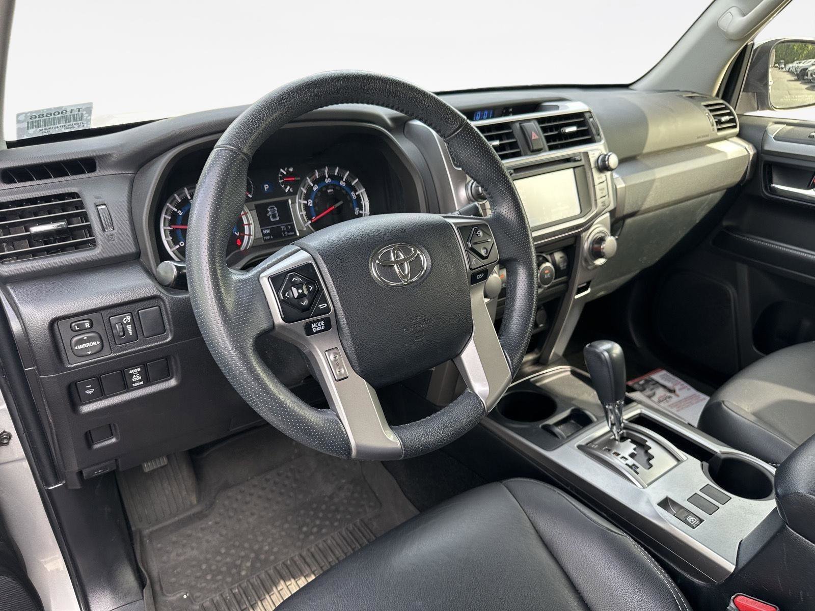 Used 2018 Toyota 4Runner SR5 image 11