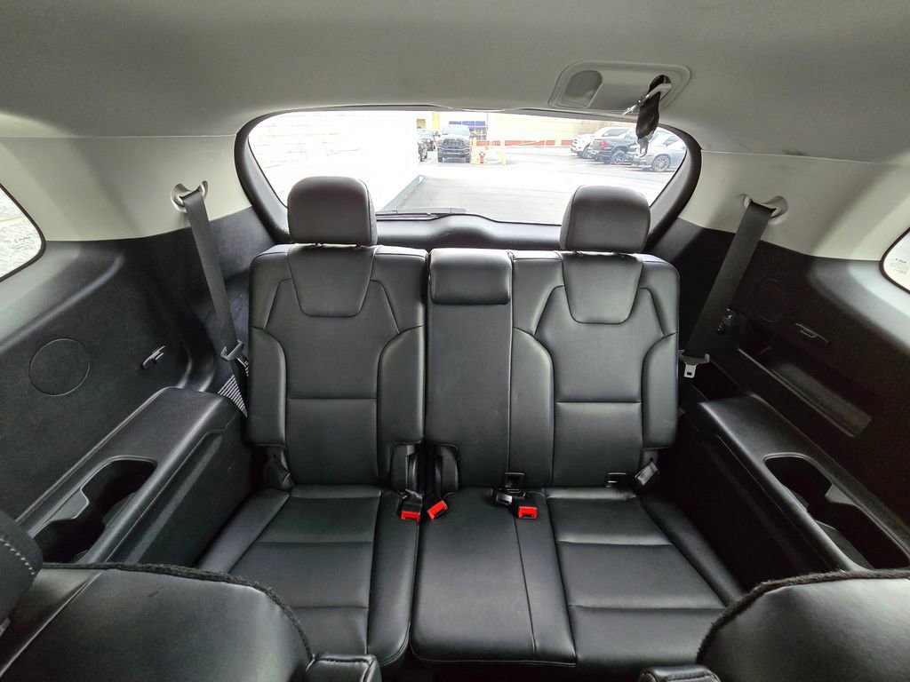 Used 2025 Kia Telluride S AWD/4WD image 39