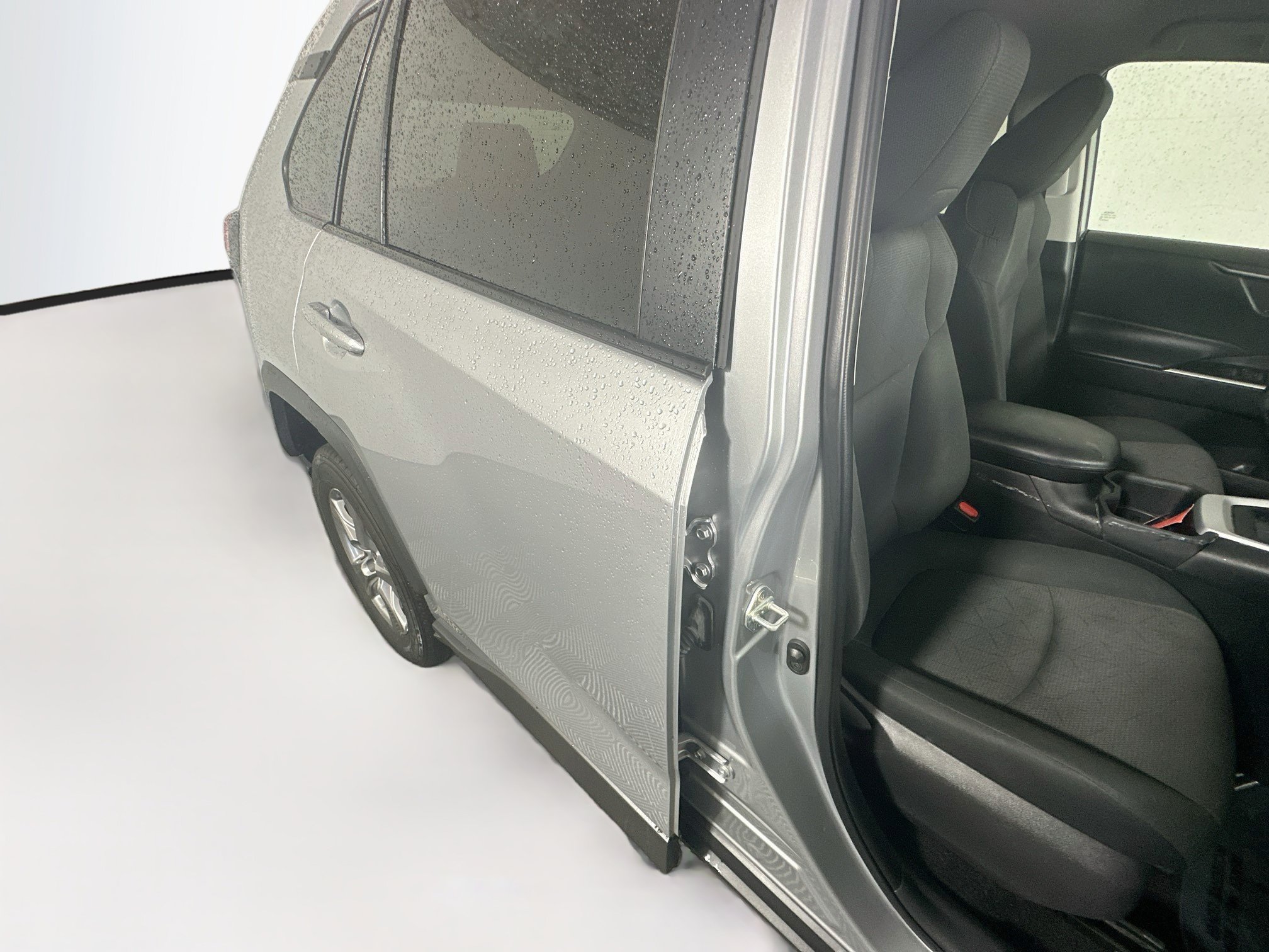 Used 2024 Toyota RAV4 XLE FWD image 28