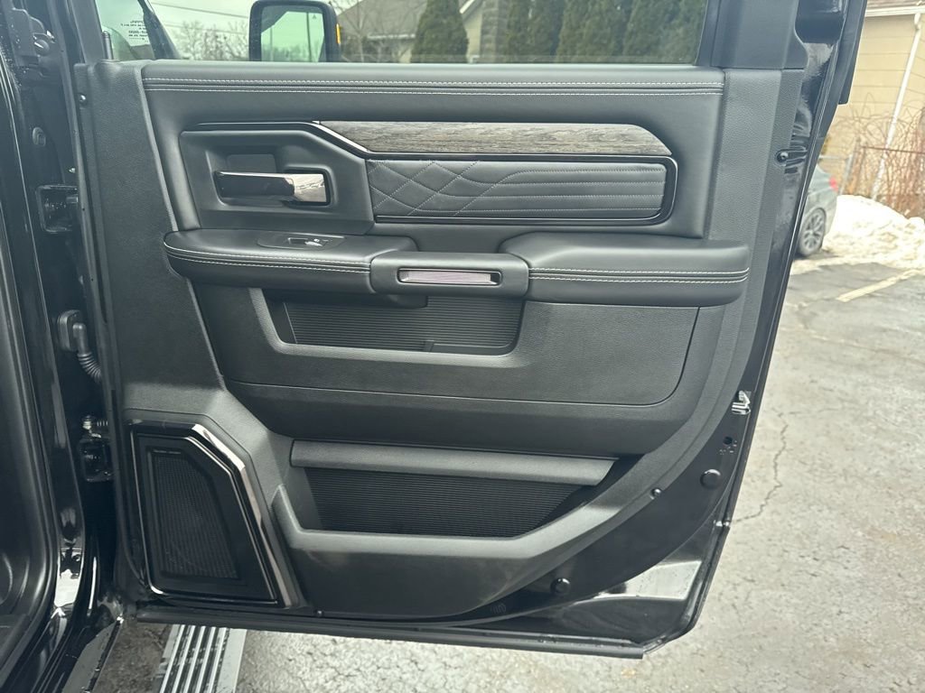 Used 2026 RAM 2500 Limited image 40