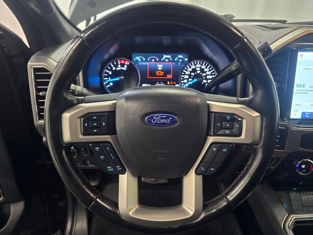 Used 2022 Ford F350 Platinum image 19