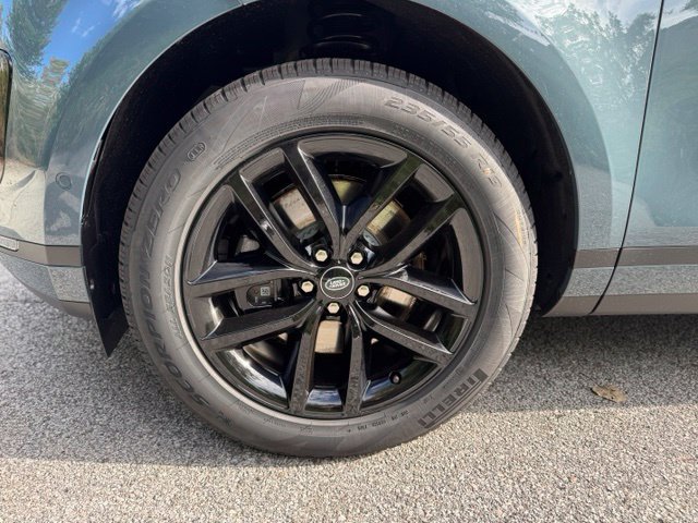 New 2026 Land Rover Range Rover Evoque S AWD/4WD image 2