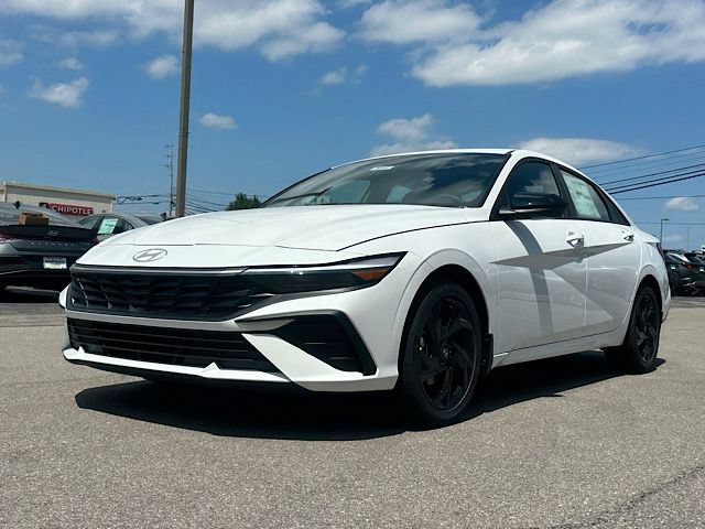 New 2026 Hyundai Elantra SEL Sport