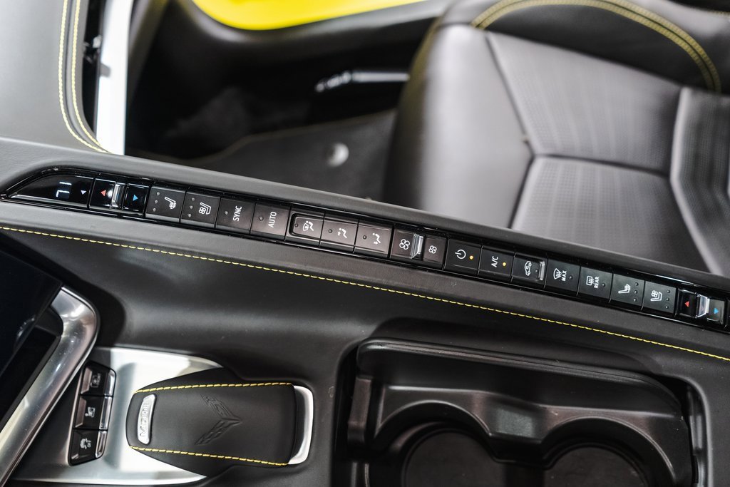 Used 2023 Chevrolet Corvette Stingray Premium Conv w/ 3LT image 20
