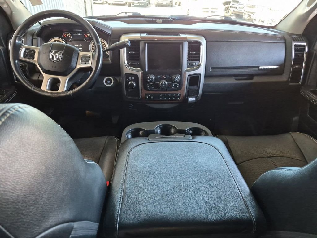 Used 2018 RAM 2500 Laramie w/ Convenience Group AWD/4WD image 16
