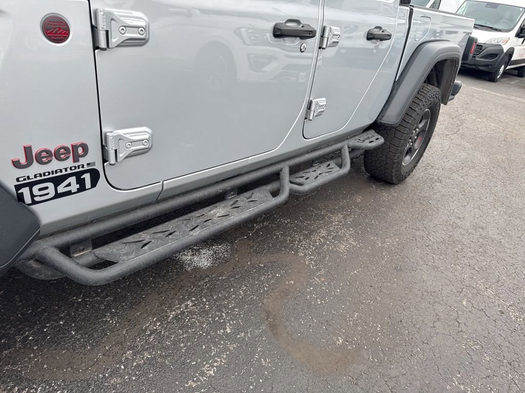 Used 2023 Jeep Gladiator Rubicon w/ Cold Weather Group image 56