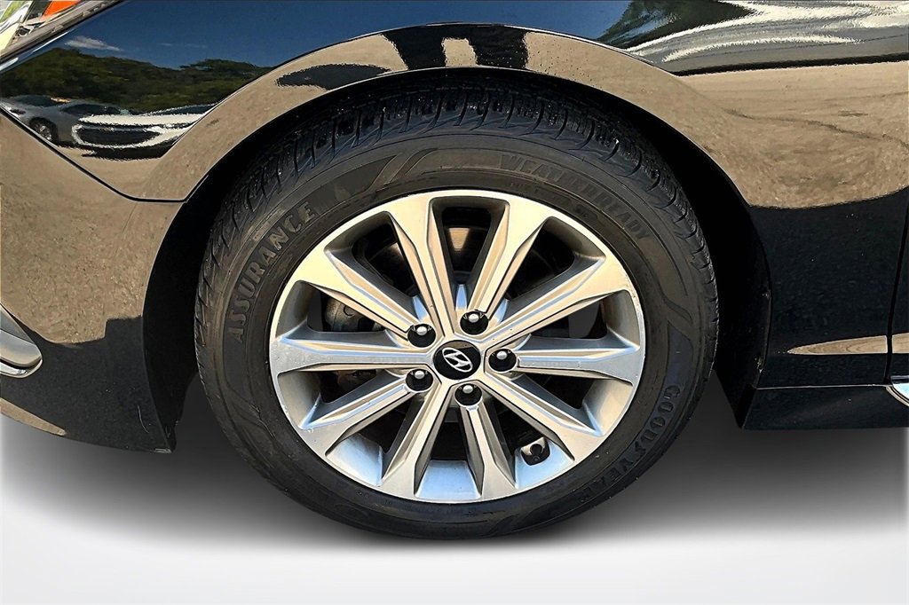 Used 2016 Hyundai Sonata Limited w/ Cargo Package image 34