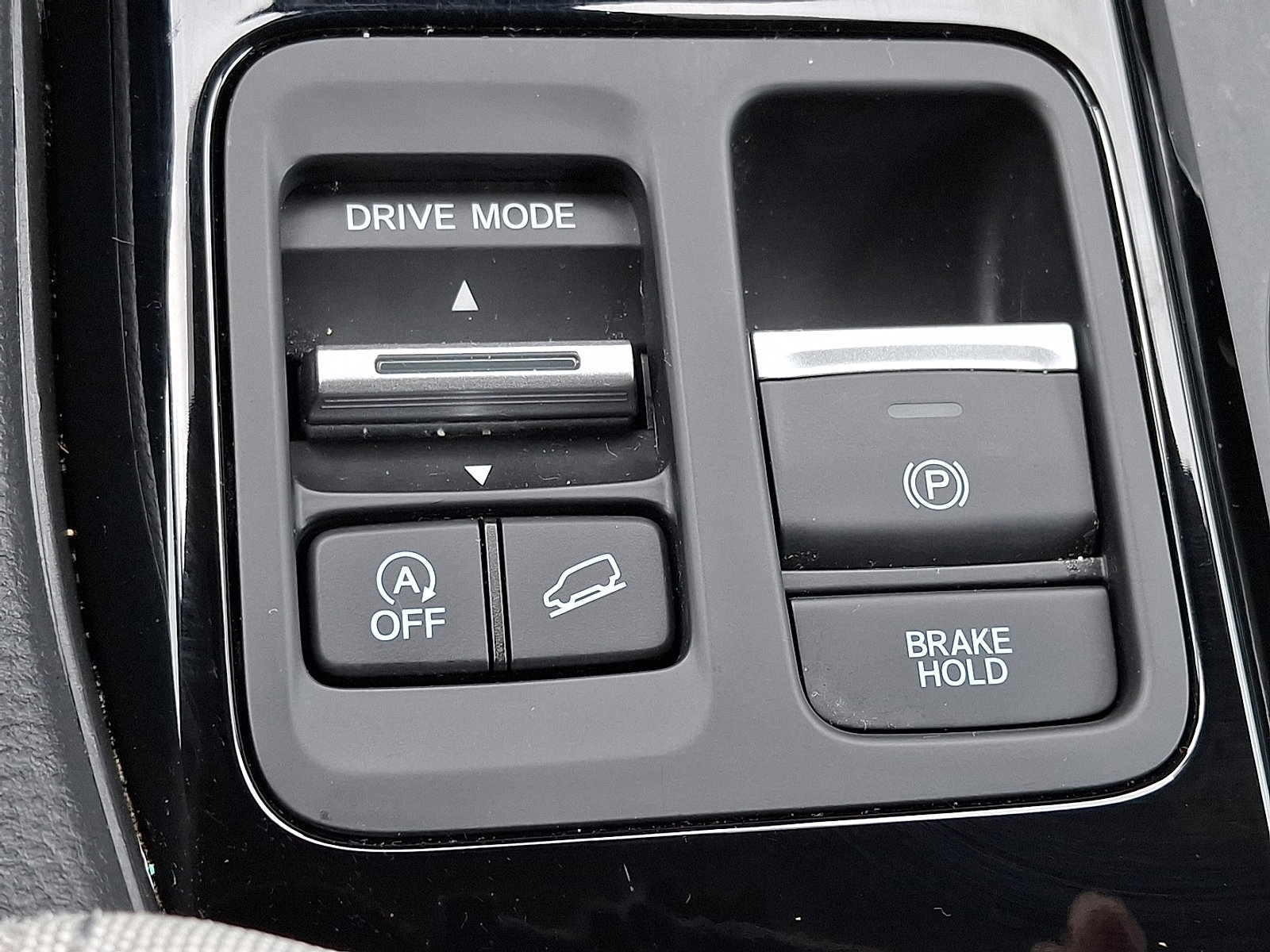 Used 2023 Honda Pilot LX image 24