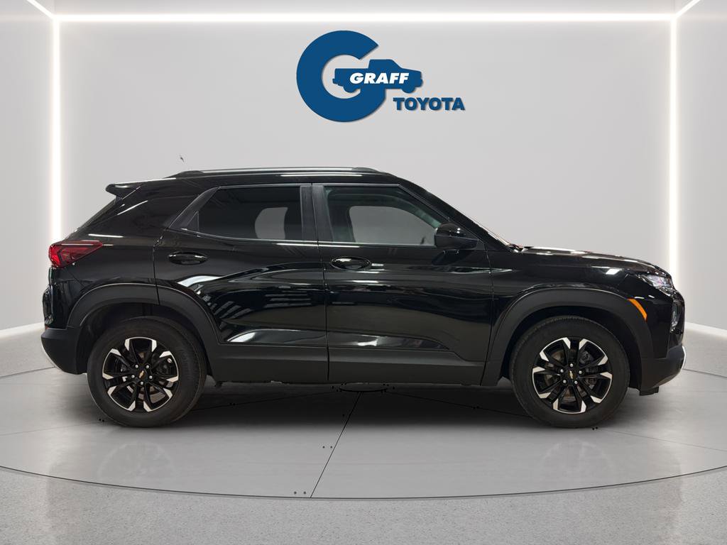 Used 2023 Chevrolet TrailBlazer LT FWD image 9