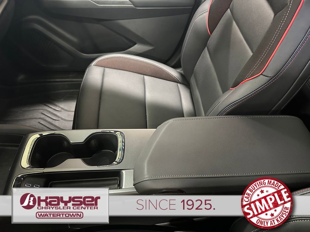 Used 2024 Chevrolet Equinox EV RS image 26